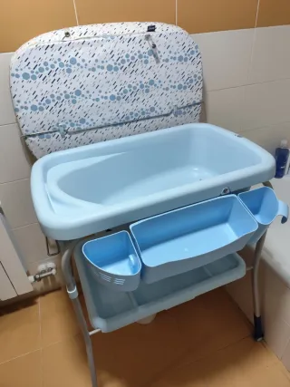 Bañera y cambiador Chicco