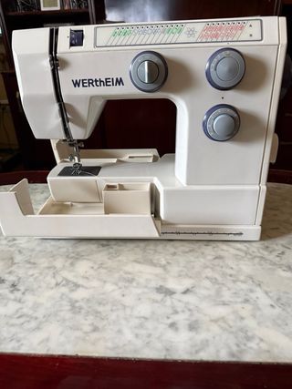 Máquina de coser Wertheim Modelo 900