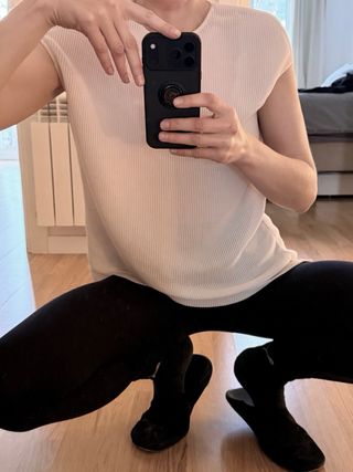 Blusa COS textura fruncida