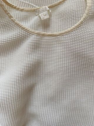 Blusa COS textura fruncida