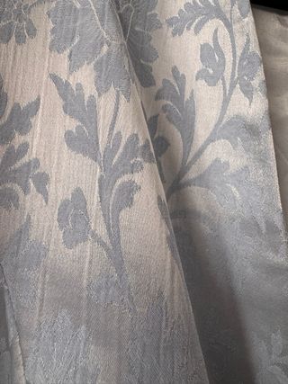 Americana azul estampado floral talla 50.