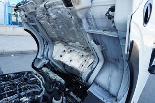 NISSAN NT400 CABSTAR 35.13 PTA. ELEVADORA