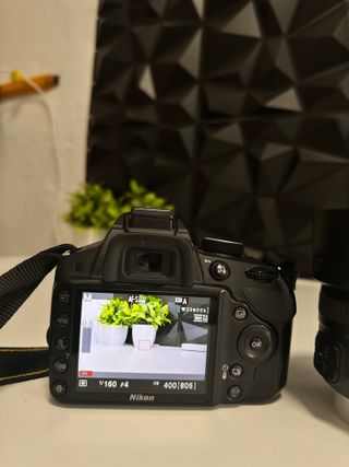 Cámara Nikon D3200 con lentes
