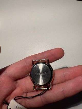 Reloj Radiant Vintage Cuarzo Romanos Dorado