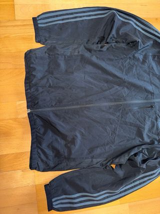 Chaqueta Adidas Negra y Gris