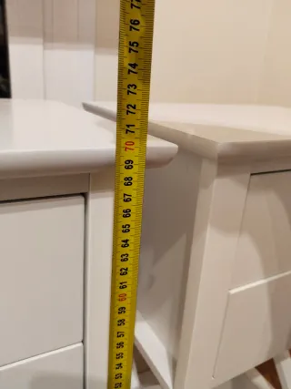 Lote 2 mesillas altas