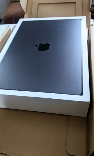 MacBook Pro 14 M3 Pro 36GB 1TB 53 ciclos