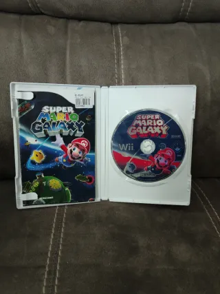 Lote Wii Pal España:Super Mario Galaxy y ObscureII