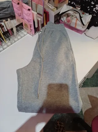 Conjunto chándal gris