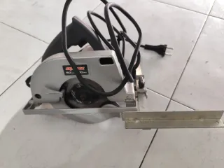 Sierra Circular Eléctrica 50mm 1010W