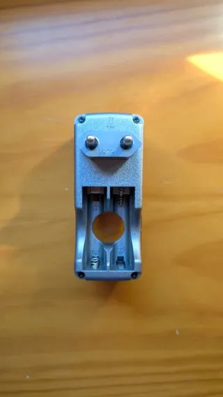 Cargador Pilas Recargables dh Mod.50.016