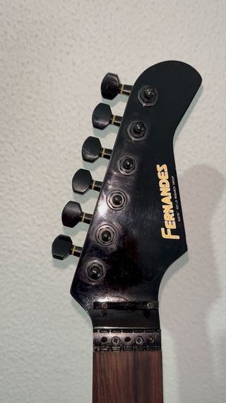 Guitarra Eléctrica Fernandes FR-55