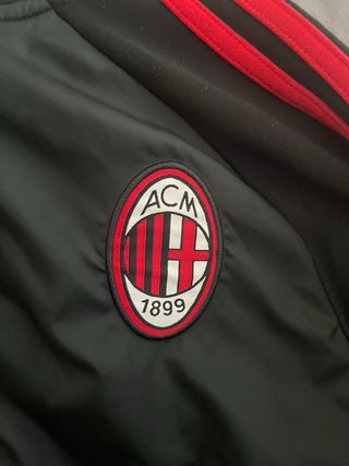 Chaqueta A.C. Milán Adidas Negra y Roja