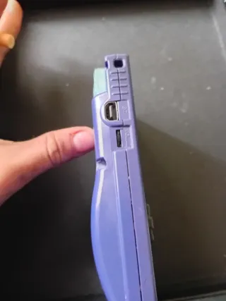 Nintendo Game Boy Color, Pokémon no incluido