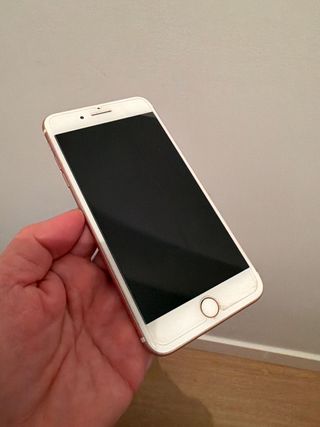 iPhone 7 Plus Rose Gold , cámara trasera dañada