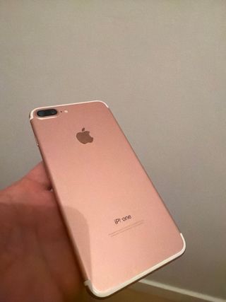 iPhone 7 Plus Rose Gold , cámara trasera dañada
