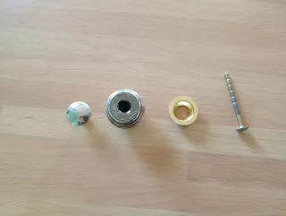 Tiradores latón armario cocina