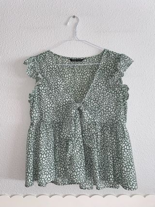 Lote 6 blusas S/M verde y rojo