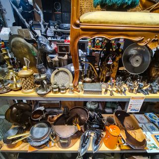 Caixa Oriental Bronze Antiga