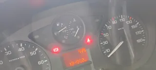 Furgoneta Peugeot Partner 2015