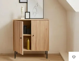 Aparador madera patas negras