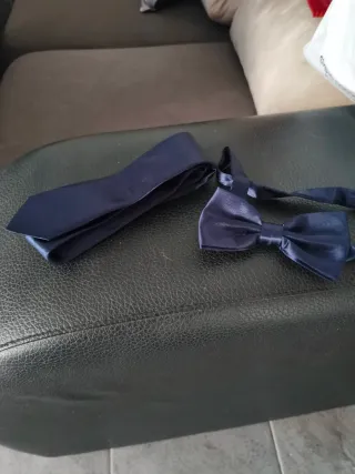 Chaleco,camisas,pantalones y zapatos Restauración