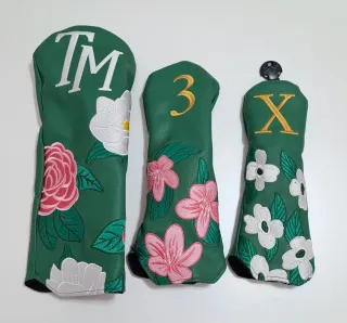 3 Fundas de Golf Verdes con Flores