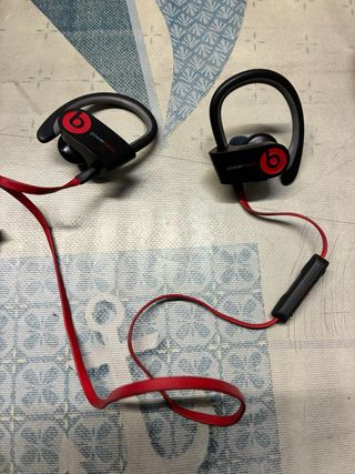 Auriculares Power Beats Rojo y Negro
