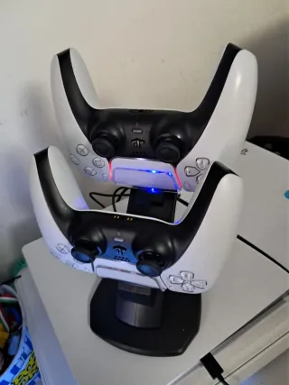 Stazione doppia ricarica PS5 Battletron