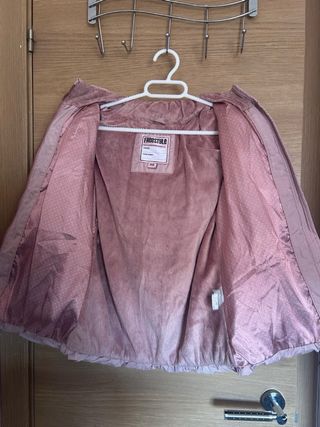 Abrigo rosa El Corte Inglés con pelo de niña 9 10