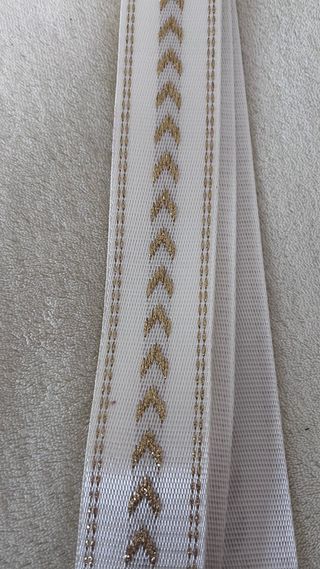 Correa de bolso blanca y dorada