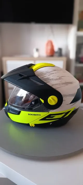 Casco Moto Schubert E1 Negro/Amarillo, Talla M