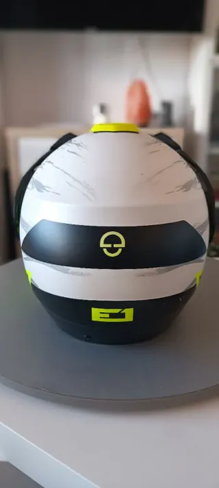 Casco Moto Schubert E1 Negro/Amarillo, Talla M
