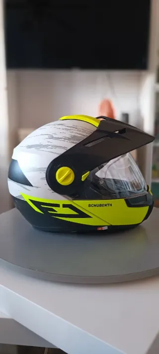 Casco Moto Schubert E1 Negro/Amarillo, Talla M