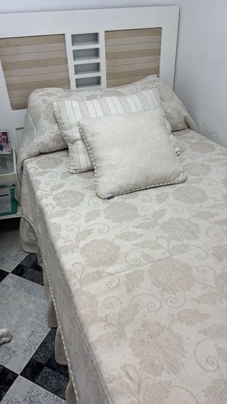 Colcha y cojines decorativos (Utrera) Cama 105