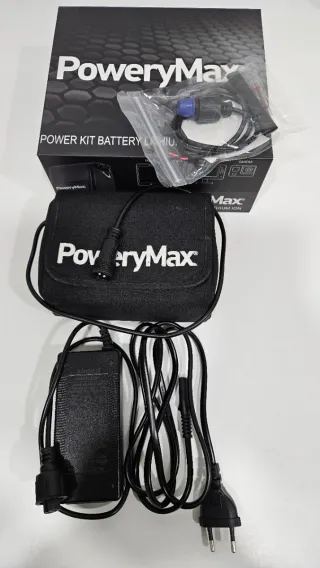 Batería Litio PoweryMax 25Ah 12V + Cargador.