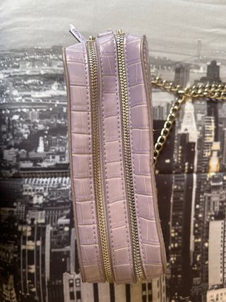 Bolso Bershka morado efecto piel