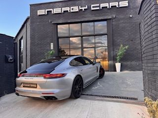 Porsche Panamera 2019