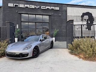 Porsche Panamera 2019