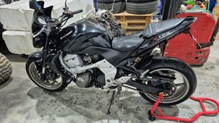 Kawasaki Z 750 Naked Manual