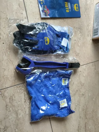 WD-40 Limpia y Lubrica Cadena Moto