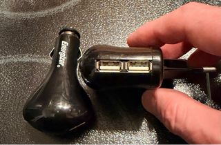 Cargador Energizer Casa y Coche