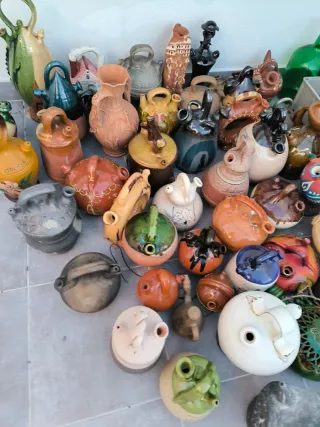Botijos de cerámica y terracota