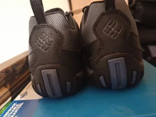 Zapatos Columbia waterproof.