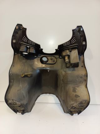 Contraescudo Piaggio X8 125 150 250 400 de 2007