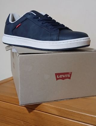 Zapatos Levi's Azul Marino y Blanco