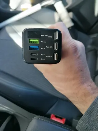 Cargador Coche USB-C Múltiple 7 en 1