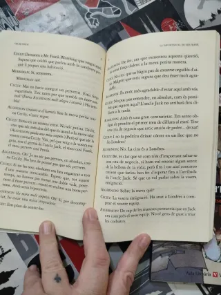 Relats D'humor. Auxiliar Batxillerat