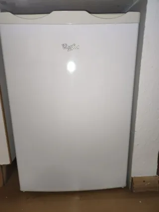 Nevera bajo encimera Whirlpool