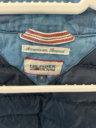 Chaqueta Tommy Hilfiger estrellas azul